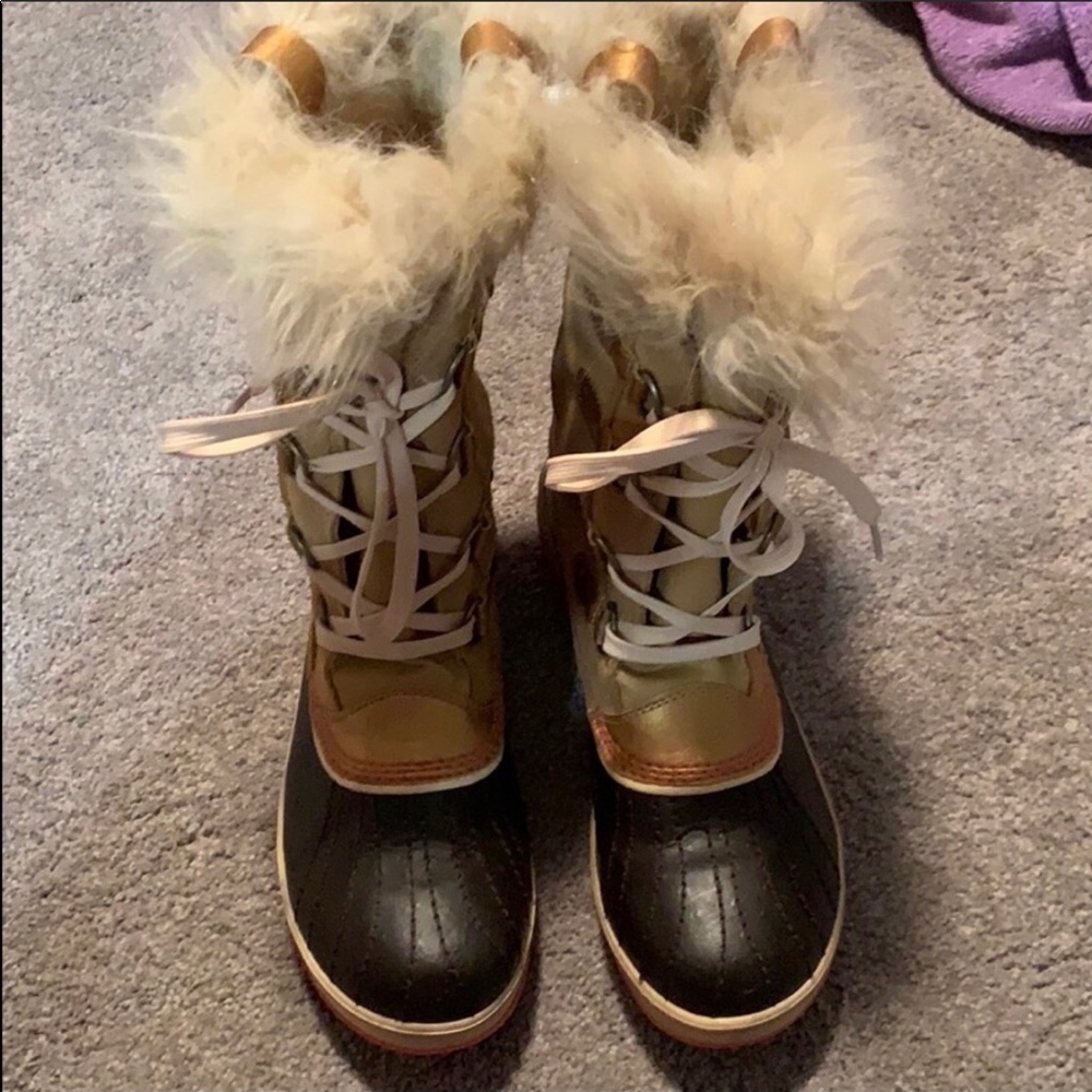Sorel snow boots